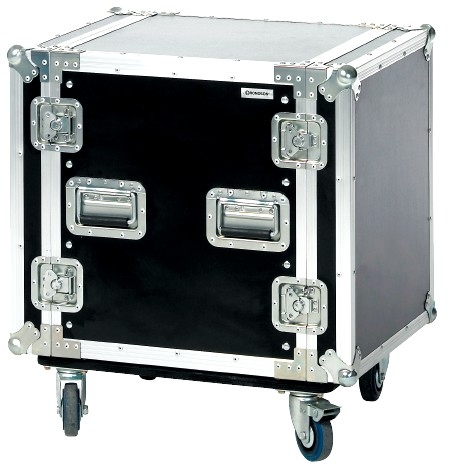 Sound flight case with models 12 to 20 with 19 wheels