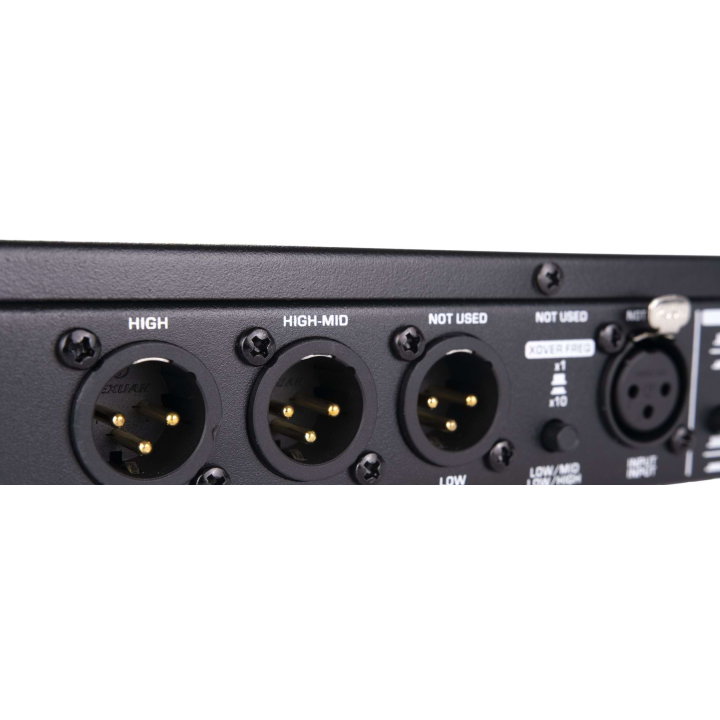 2-way stereo or 3-way mono sound processor