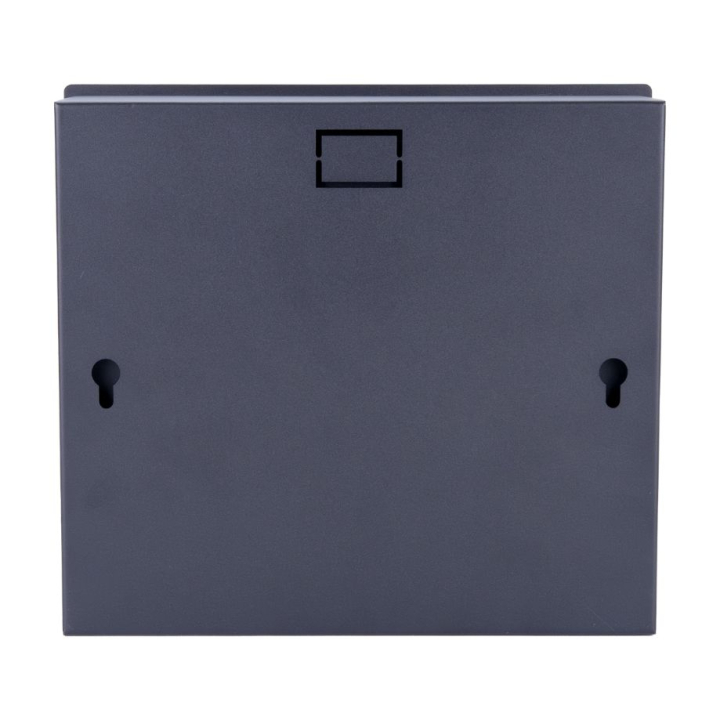 5-input wall preamplifier