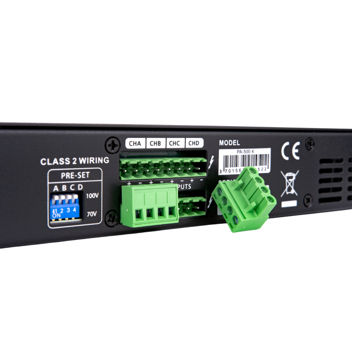 PA-500.4 Amplificateur de puissance 4 x 500W vue focus connectique